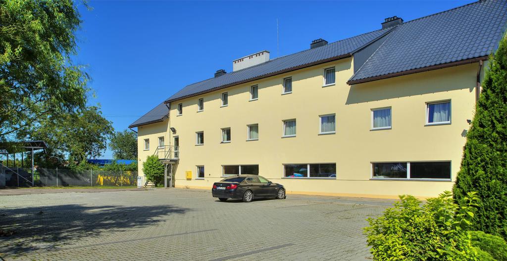 Hotel Sezam Крачкова Экстерьер фото