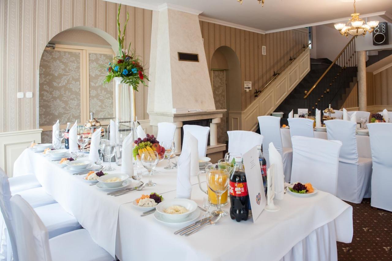 Hotel Sezam Крачкова Экстерьер фото